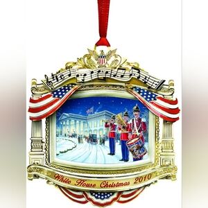 The White House Christmas Ornament 2010